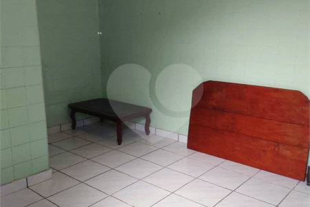 Sobrado à venda com 3 quartos em Jardim Japão, São Paulo, SP