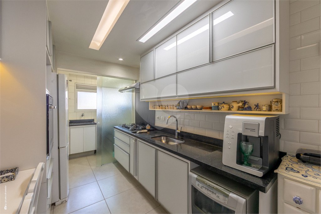 Apartamento à venda com 3 quartos, sendo 2 suítes, em Jardim Marajoara, São Paulo, SP