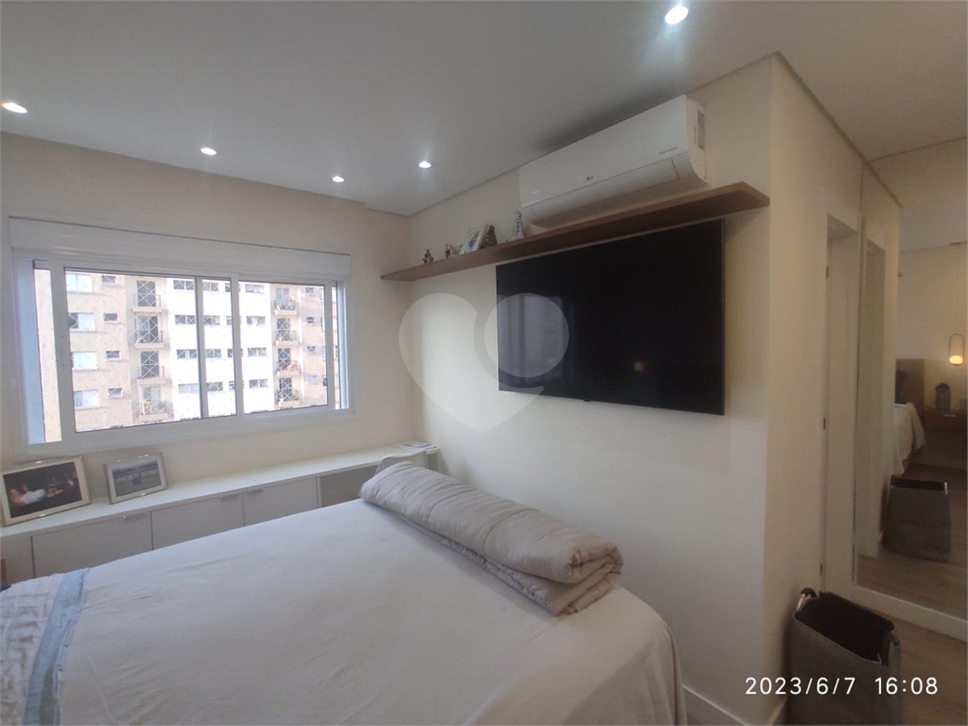 Apartamento à venda com 2 quartos, sendo 1 suíte, em Vila Santa Catarina, São Paulo, SP