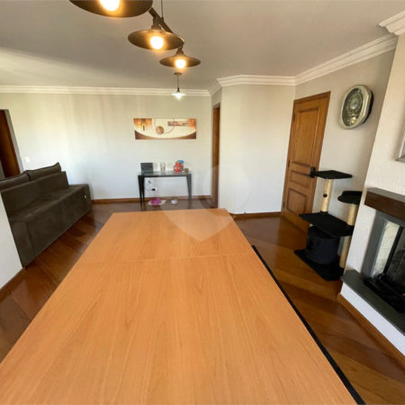 Apartamento à venda com 3 quartos, sendo 1 suíte, em Parque Bairro Morumbi, São Paulo, SP