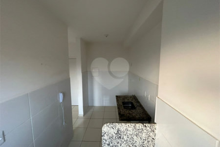 Apartamento à venda com 2 quartos, sendo 1 suíte,  em Jardim Manoel Penna, Ribeirão Preto, SP