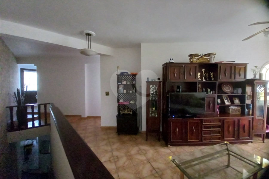 Sobrado à venda com 3 quartos, sendo 1 suíte, em Horto, São Paulo, SP