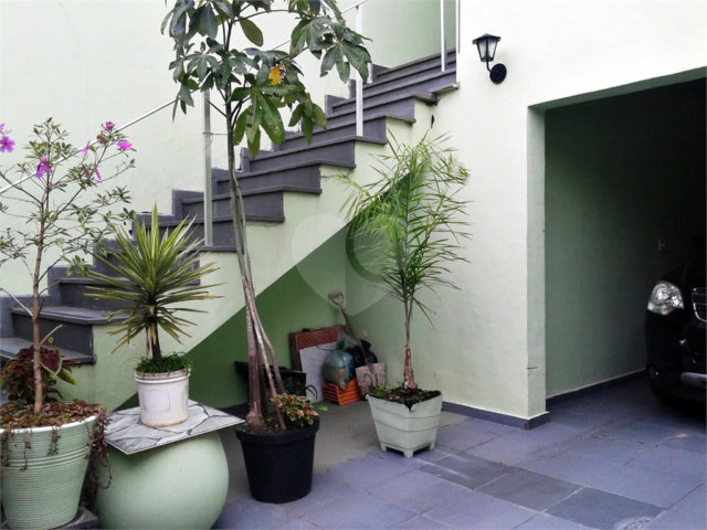 Sobrado à venda com 3 quartos em Tremembé, São Paulo, SP
