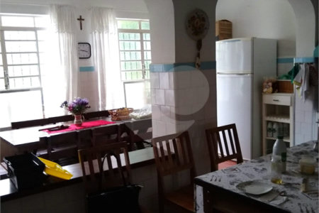 Casa à venda com 2 quartos, sendo 1 suíte, em Vila Piauí, São Paulo, SP