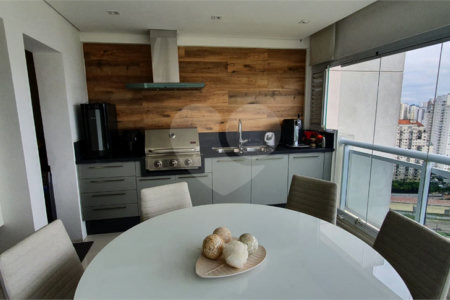 Apartamento à venda com 2 quartos, sendo 1 suíte, em Água Branca, São Paulo, SP