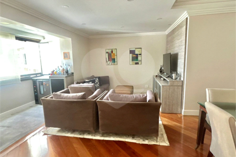 Apartamento à venda com 3 quartos, sendo 1 suíte, em Jardim São Paulo(zona Norte), São Paulo, SP