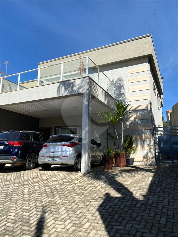 Sobrado à venda com 3 suítes em Jardim Paulista, Atibaia, SP