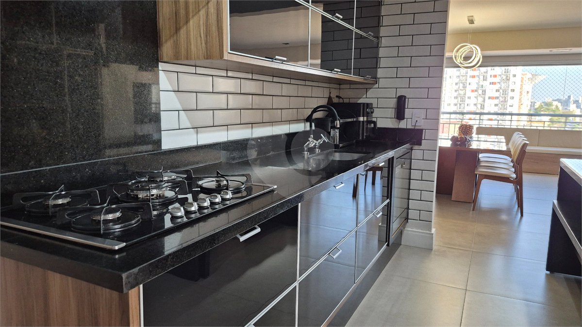 Apartamento à venda com 2 suítes em Jardim Esmeralda, São Paulo, SP