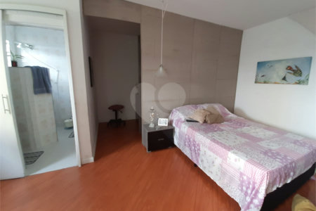 Sobrado à venda com 4 quartos, sendo 2 suítes, em Jardim Franca, São Paulo, SP
