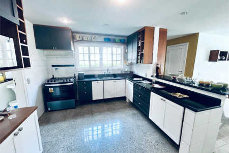 Casa à venda com 8 quartos, sendo 7 suítes, em Barra da Tijuca, Rio de Janeiro, RJ