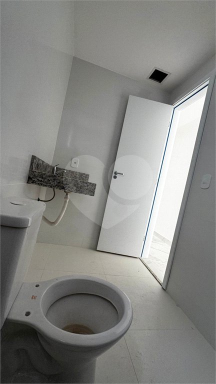 Casa à venda com 2 quartos, sendo 1 suíte, no condomínio Parque Guará, Rio de Janeiro - RJ