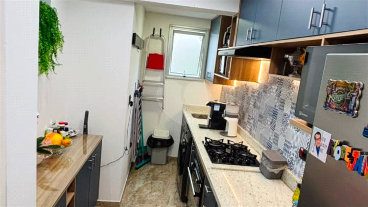 Apartamento à venda ou para alugar com 2 quartos em Região Central, Caieiras, SP