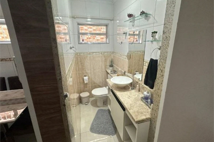 Sobrado à venda com 3 quartos, sendo 1 suíte, em Jardim Aricanduva, São Paulo, SP