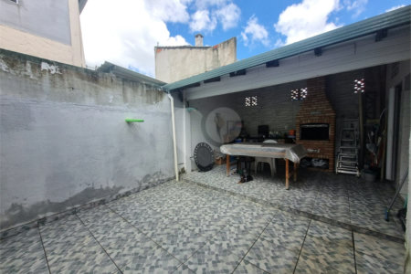 Casa à venda com 2 quartos, sendo 1 suíte,  em Aparecidinha, Sorocaba, SP