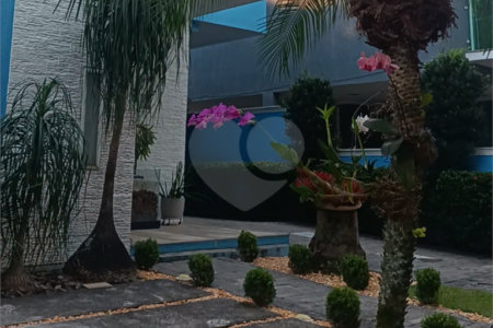 Casa à venda com 3 quartos, sendo 1 suíte, no condomínio Mansões da Prata, Rio de Janeiro - RJ