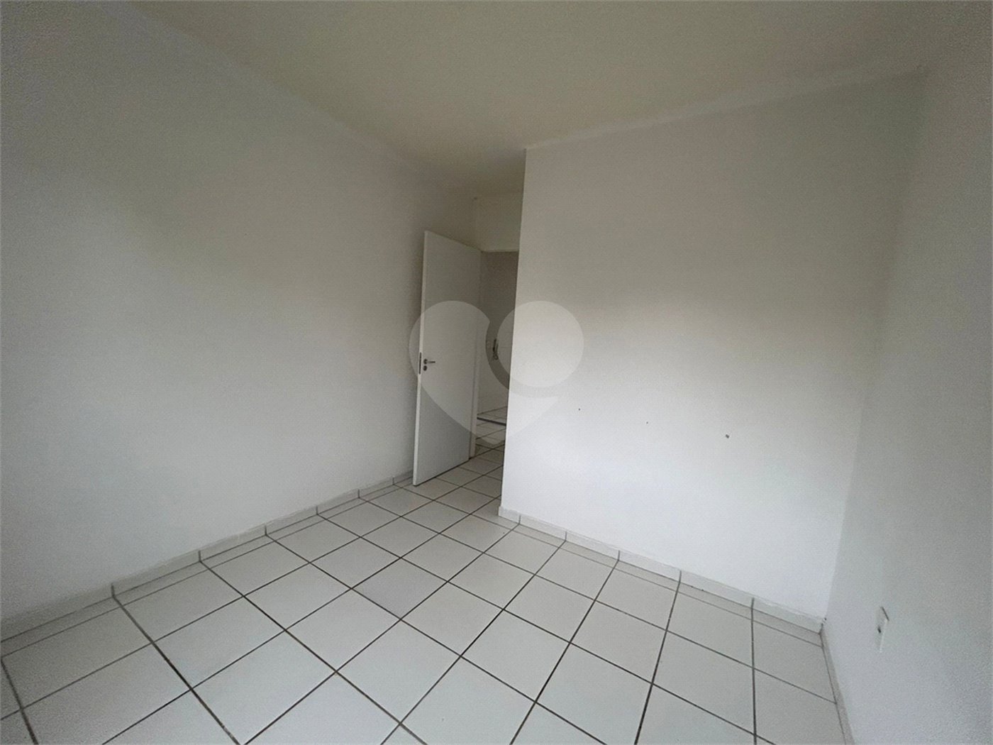 Apartamento à venda com 2 quartos em Altos de Ipanema, Sorocaba, SP
