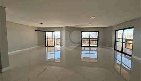 Apartamento à venda com 3 suítes no Centro, Sorocaba, SP