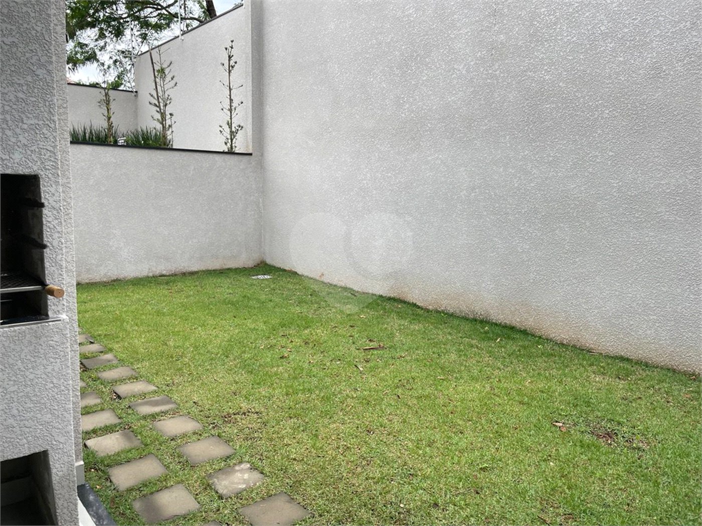 Casa à venda com 3 suítes no condomínio Villaggio Maranello, Vinhedo - SP