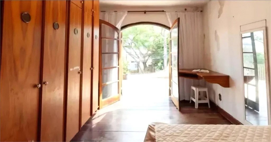 Sobrado à venda com 3 quartos em Jardim Peri Peri, São Paulo, SP