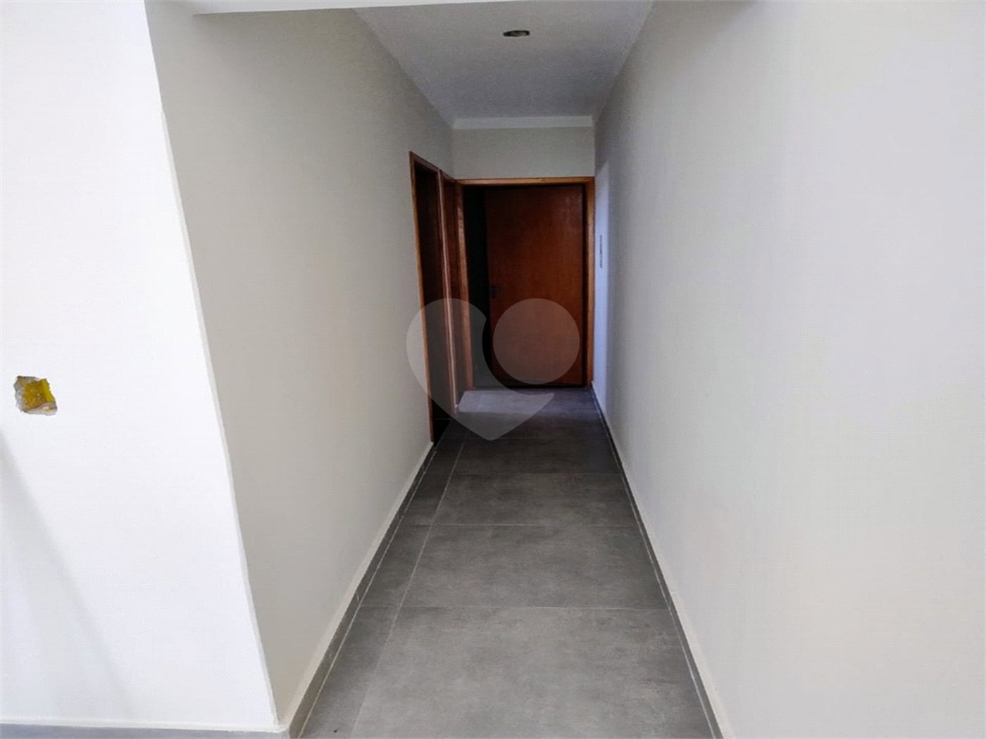 Casa nova 2 quartos dois banheiros Jardim Hikari