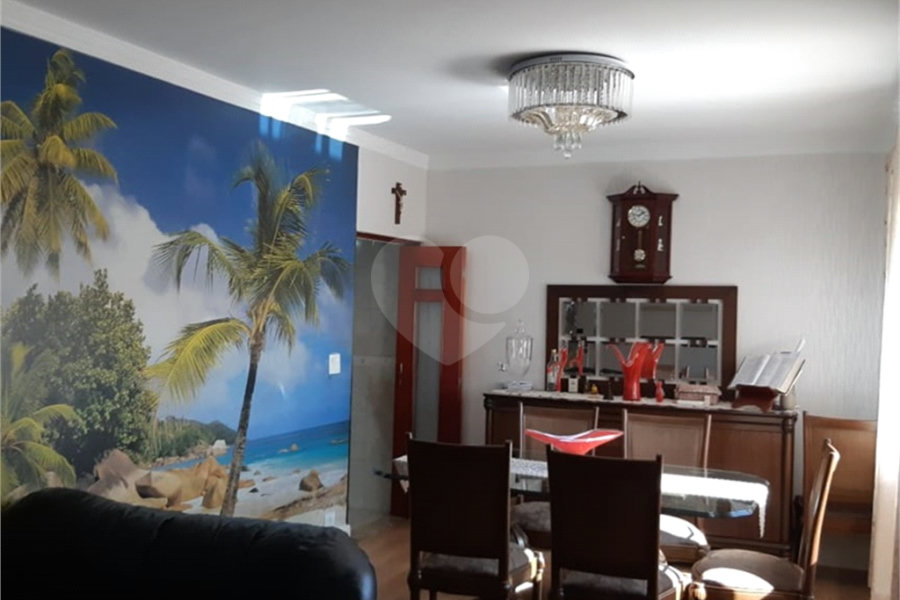 Sobrado à venda com 4 quartos, sendo 1 suíte, em Vila Guilherme, São Paulo, SP