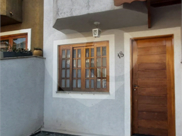 Casa à venda com 2 quartos no condomínio Parque das Araucárias, São Paulo - SP