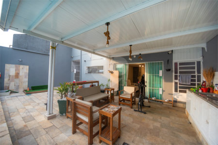 CASA REFORMADA NO PLANALTO - 270m