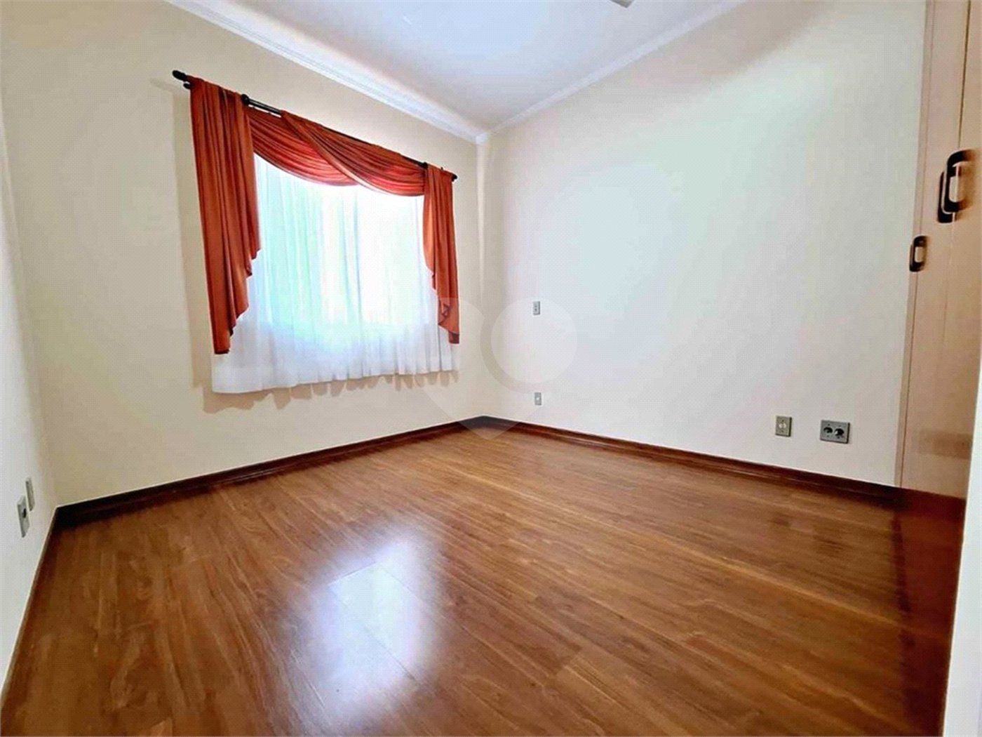 Apartamento padrão para venda no Condomínio Residencial Mazo