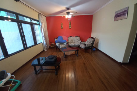 Casa à venda com 4 quartos, sendo 2 suítes,  em Parque Esmeralda, São Paulo, SP