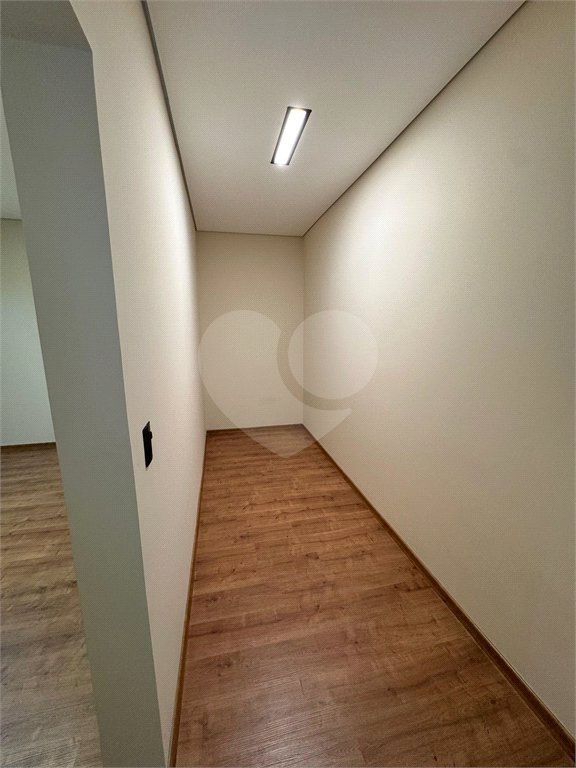 Casa à venda com 3 quartos, sendo 1 suíte, no condomínio Residencial Villagio Wanel, Sorocaba - SP
