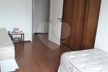 Apartamento à venda com 2 quartos em Santa Cecília, São Paulo, SP