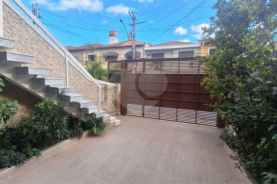 Casa à venda com 4 quartos, sendo 1 suíte,  em Vila Guilherme, São Paulo, SP