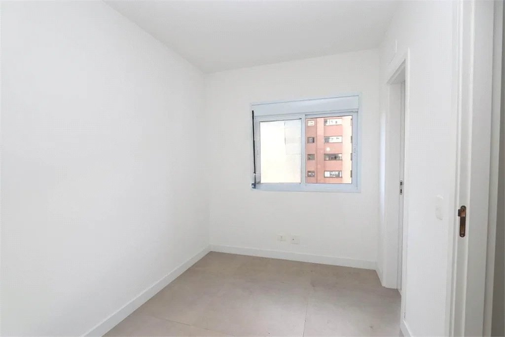 Apartamento à venda com 2 quartos em Vila Suzana, São Paulo, SP