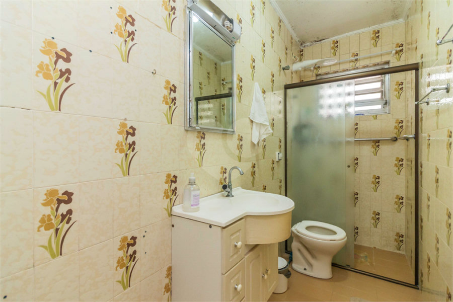Sobrado à venda com 4 quartos, sendo 1 suíte, em Tremembé, São Paulo, SP
