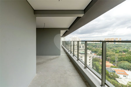 Apartamento à venda com 4 suítes em Alto de Pinheiros, São Paulo, SP