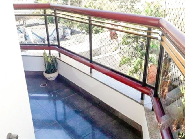 Apartamento à venda com 3 quartos, sendo 1 suíte,  em Tatuapé, São Paulo, SP