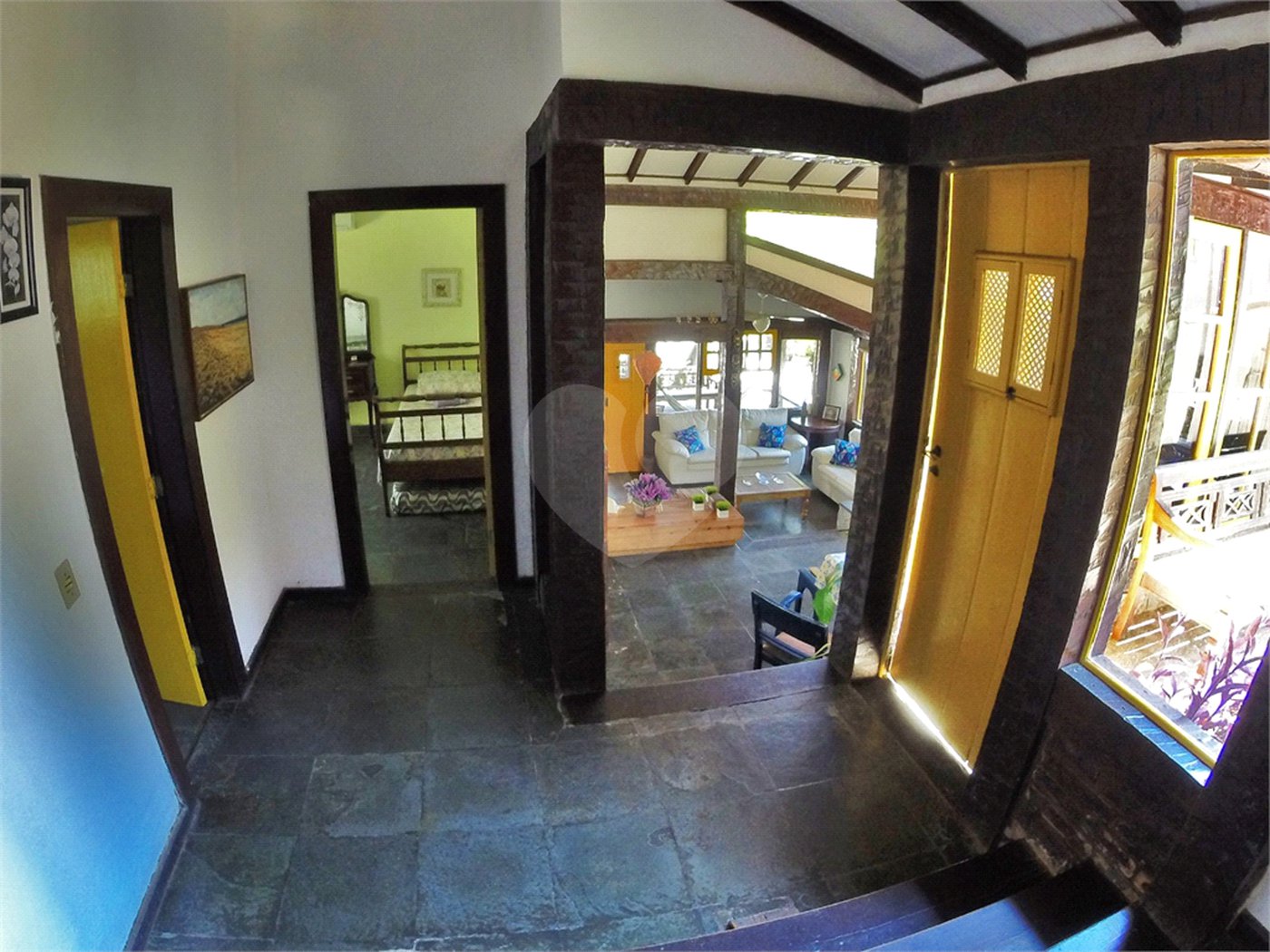 Casa à venda com 8 quartos, sendo 4 suítes, em Alto de Búzios, Armação dos Búzios, RJ