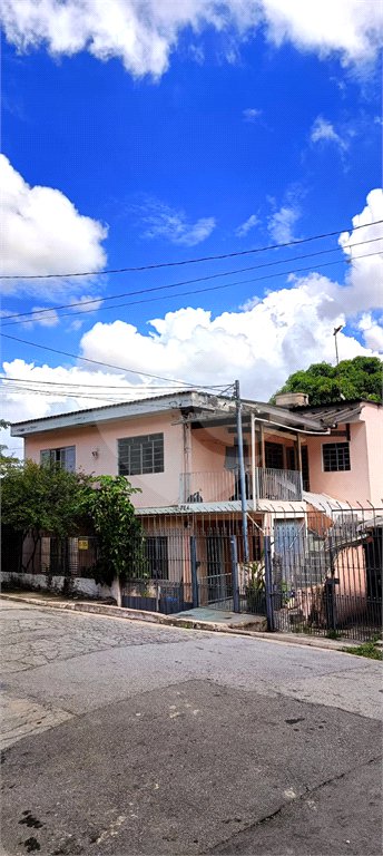 Casa à venda com 6 quartos, sendo 1 suíte, em Tremembé, São Paulo, SP