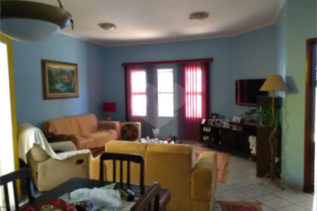 Casa à venda com 3 quartos, sendo 1 suíte, em Nova Ribeirânia, Ribeirão Preto, SP
