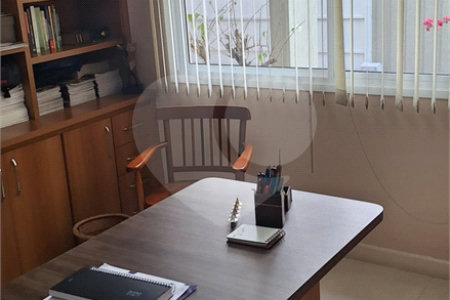 Casa à venda com 3 suítes em Condomínio Flamboyant-b, Atibaia, SP