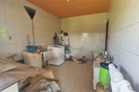 Chácara à venda com 3 quartos, sendo 1 suíte, em Vila Reis, Itapetininga, SP