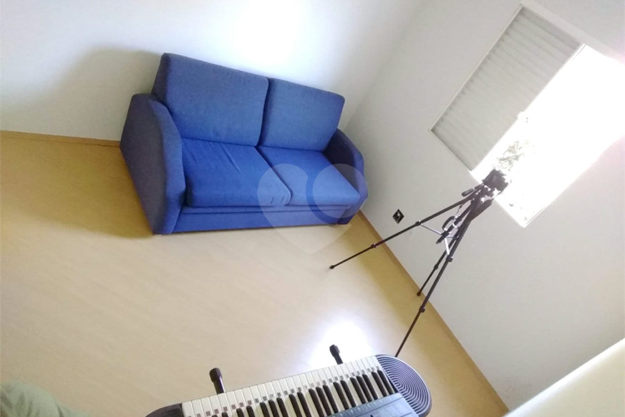 Casa à venda com 2 quartos, sendo 1 suíte, no condomínio Residencial Villa Nostra, Cotia - SP