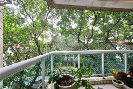 Apartamento à venda com 3 quartos, sendo 2 suítes, em Tijuca, Rio de Janeiro, RJ