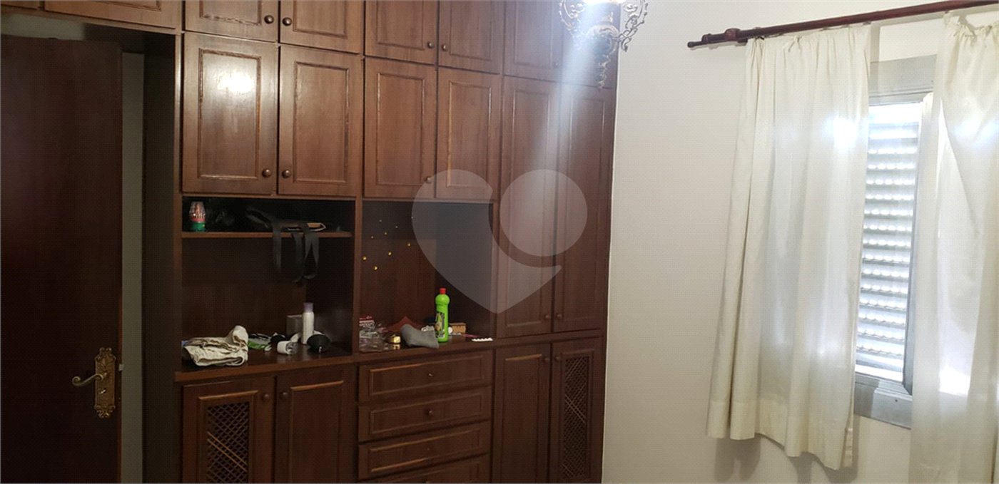 Casa à venda com 3 quartos, sendo 2 suítes,  em Parque Jabaquara, São Paulo, SP