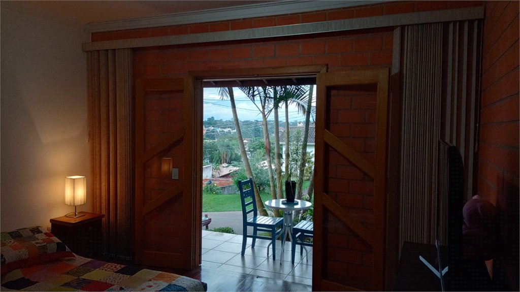Casa à venda ou para alugar com 3 quartos, sendo 1 suíte, no condomínio Paysage Noble, Vargem Grande Paulista - SP