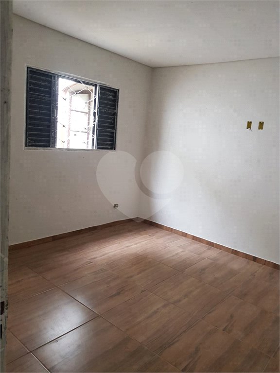 Chácara à venda com 4 quartos, sendo 1 suíte, no Centro, Biritiba-mirim, SP