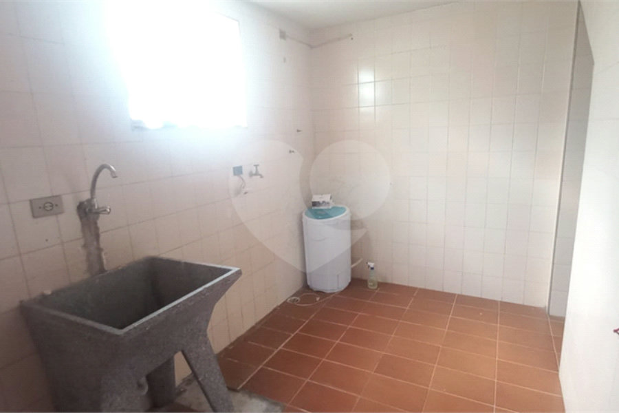 Casa Térrea à venda com 4 quartos, sendo 3 suítes, em Vila Galvão, Guarulhos, SP