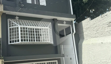 Casa de Vila à venda com 3 suítes em Santana, São Paulo, SP
