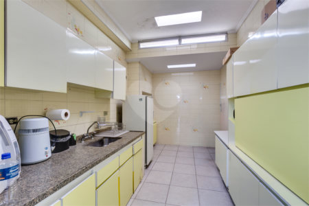 Casa à venda com 3 quartos, sendo 1 suíte, em Vila Arriete, São Paulo, SP