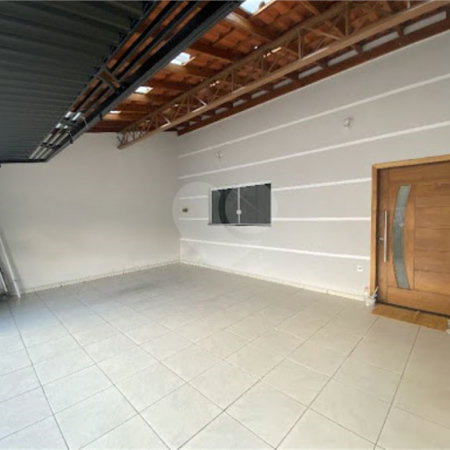 Casa à venda com 4 quartos, sendo 2 suítes,  em Jardim Santa Marta III, Salto, SP